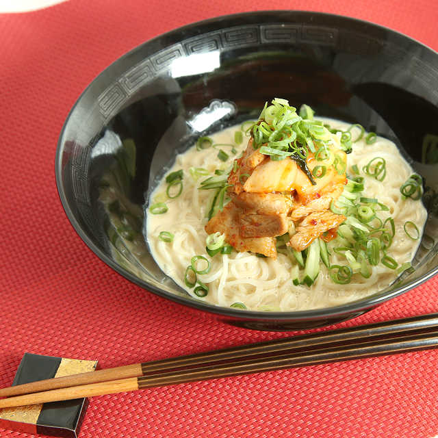 上島さん家の豚キムチ冷麺