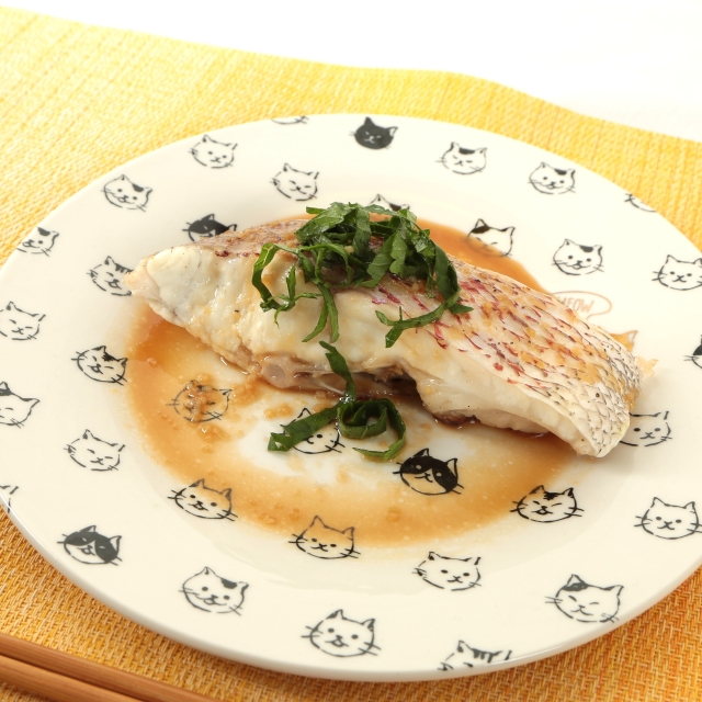 簡単レシピ愛好家さんの鯛のガーリックバターソテー