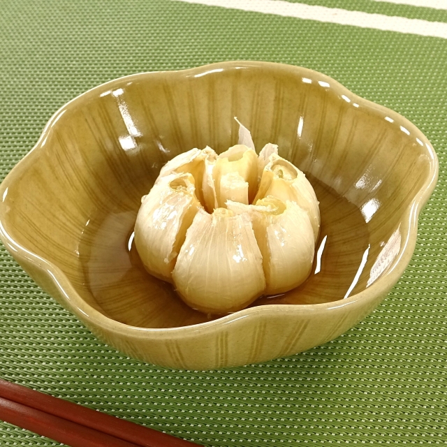 簡単レシピ愛好家さんの丸ごとにんにく