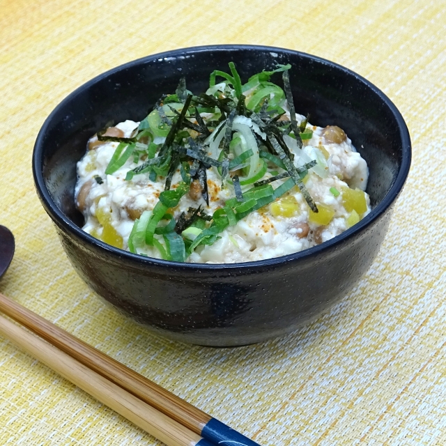 簡単レシピ愛好家さんの納豆腐飯