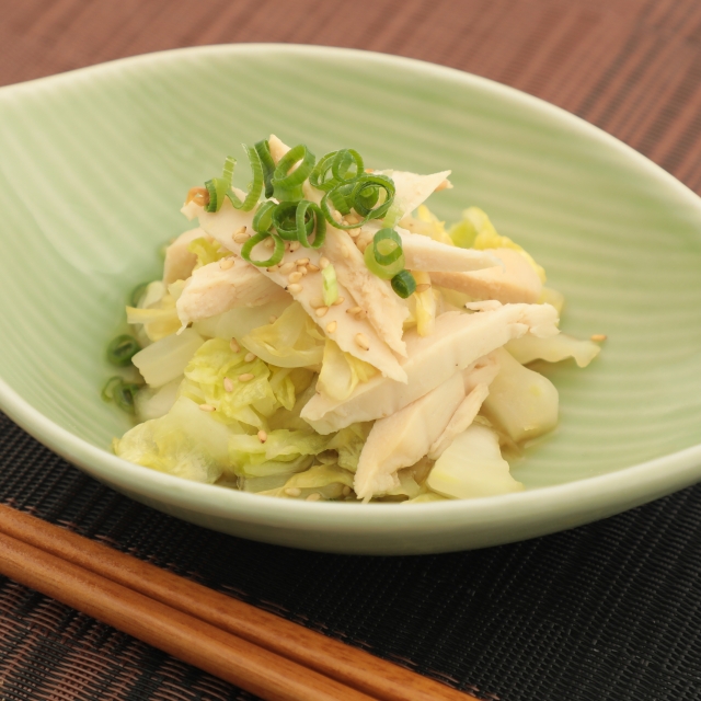 白菜とサラダチキンのあっさりうまい酒蒸し