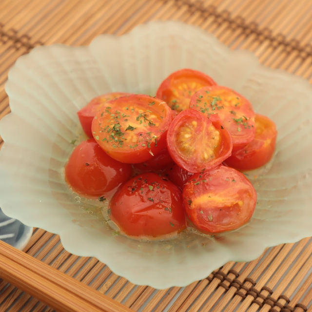 簡単レシピ愛好家さんのガーリックプチトマト