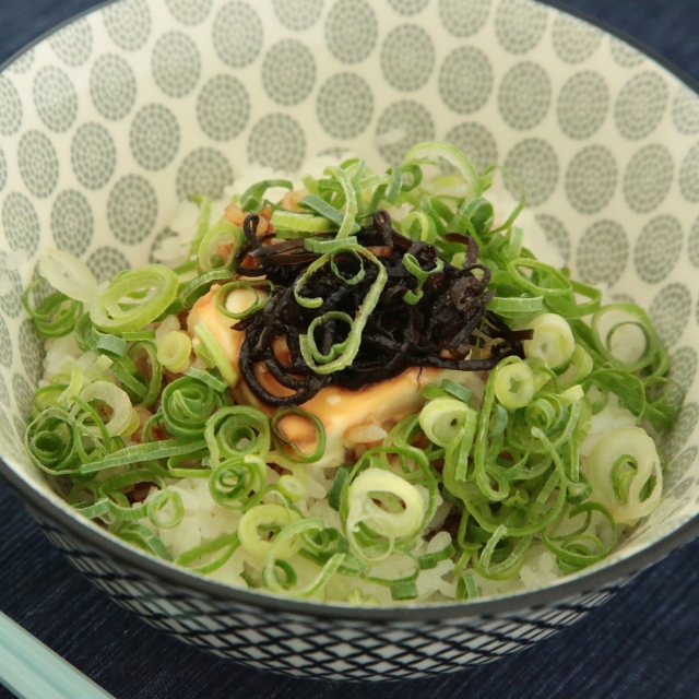 簡単レシピ愛好家さんのクリームチーズ乗せご飯