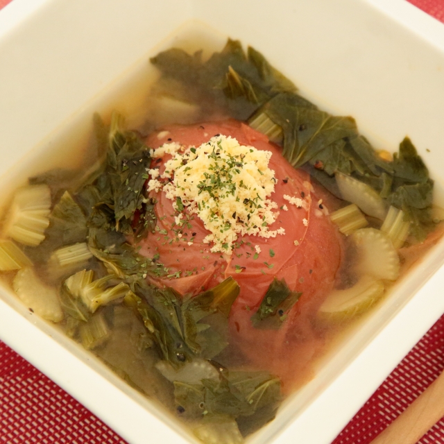 簡単レシピ愛好家さんの丸ごとトマトのスープ