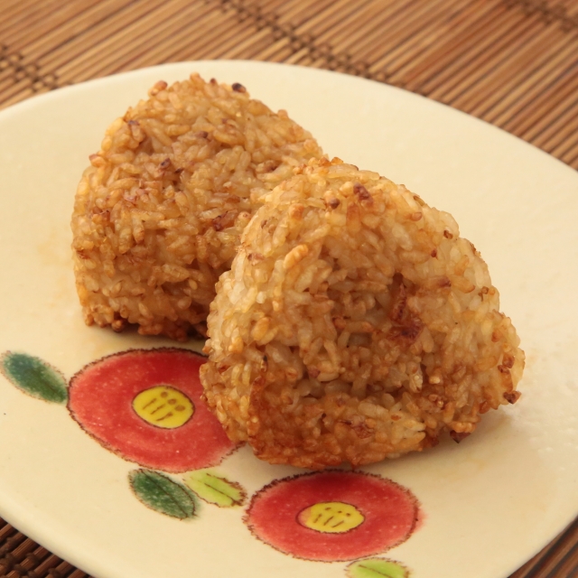 簡単レシピ愛好家さんの焼きおにぎり